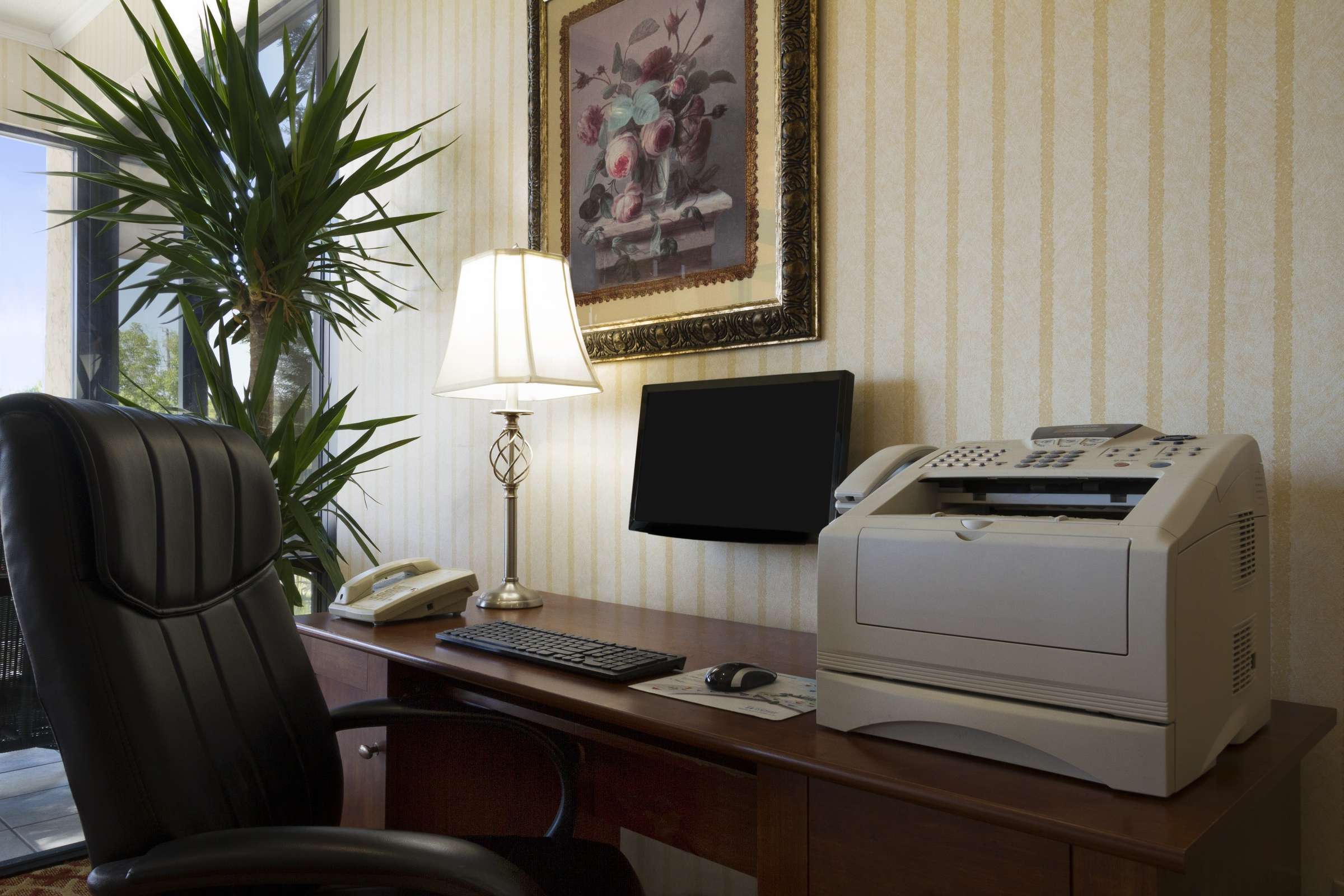 Hotel Ramada River Ridge photo 5