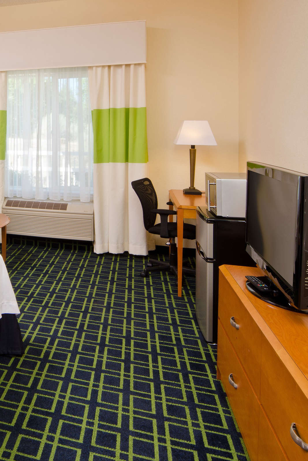 Hotel Fairfield Inn & Suites Bend Downtown photo 2