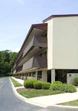 Hotel Red Roof PLUS+ Columbus - The Ohio State University photo 4
