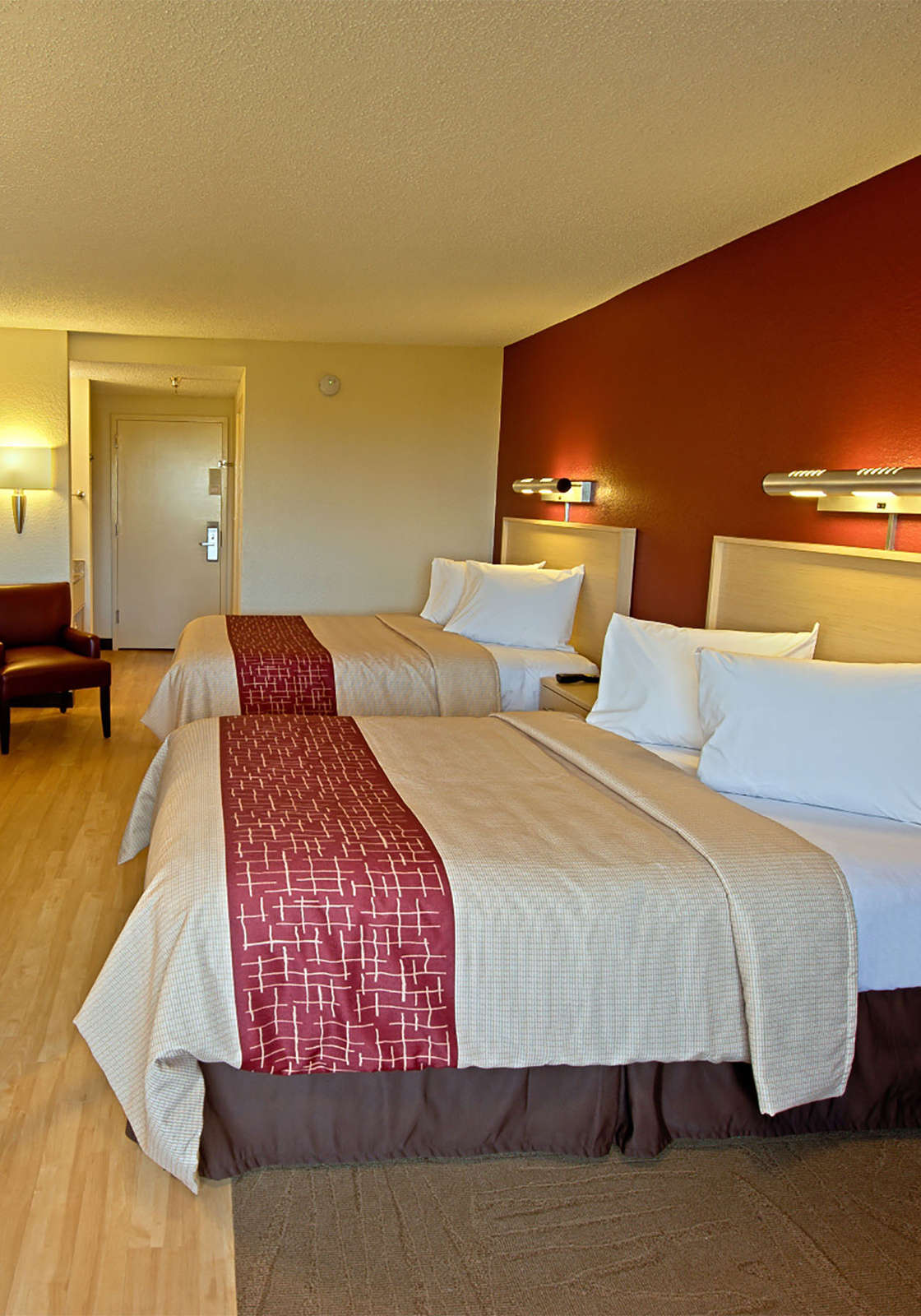 Hotel Red Roof PLUS+ West Springfield photo 2