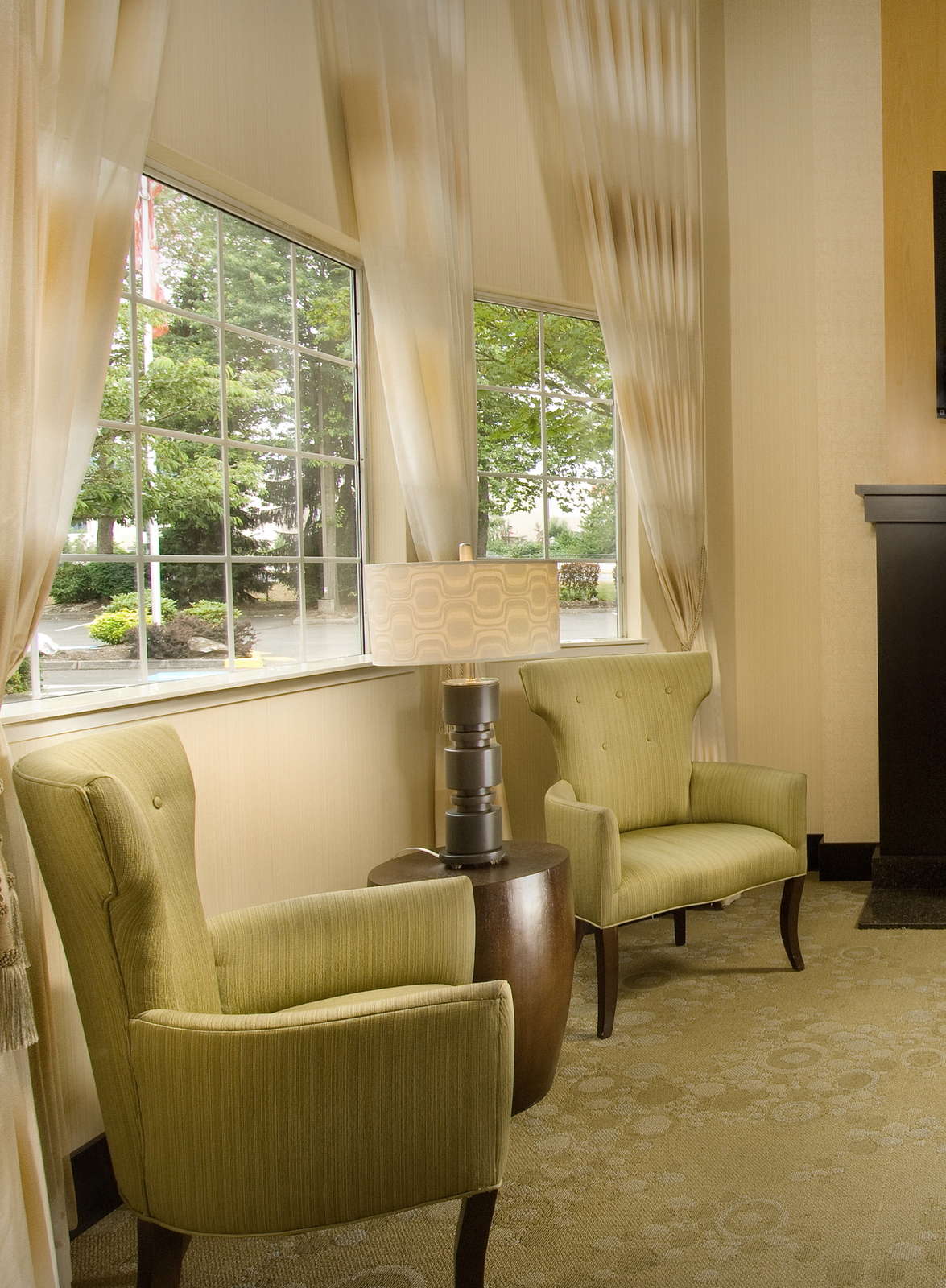 Hotel Redmond Inn photo 2