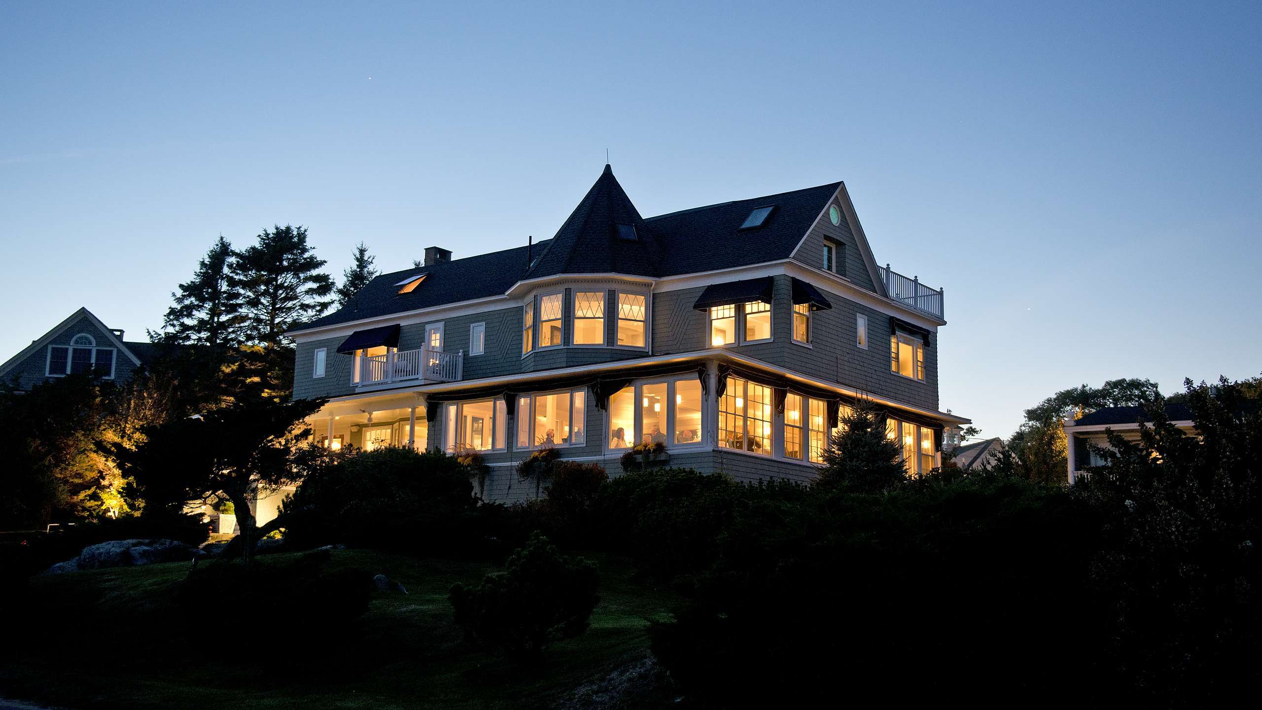 Cape Arundel Inn & Resort