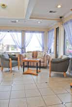 Hotel Millwood Inn & Suites photo 3