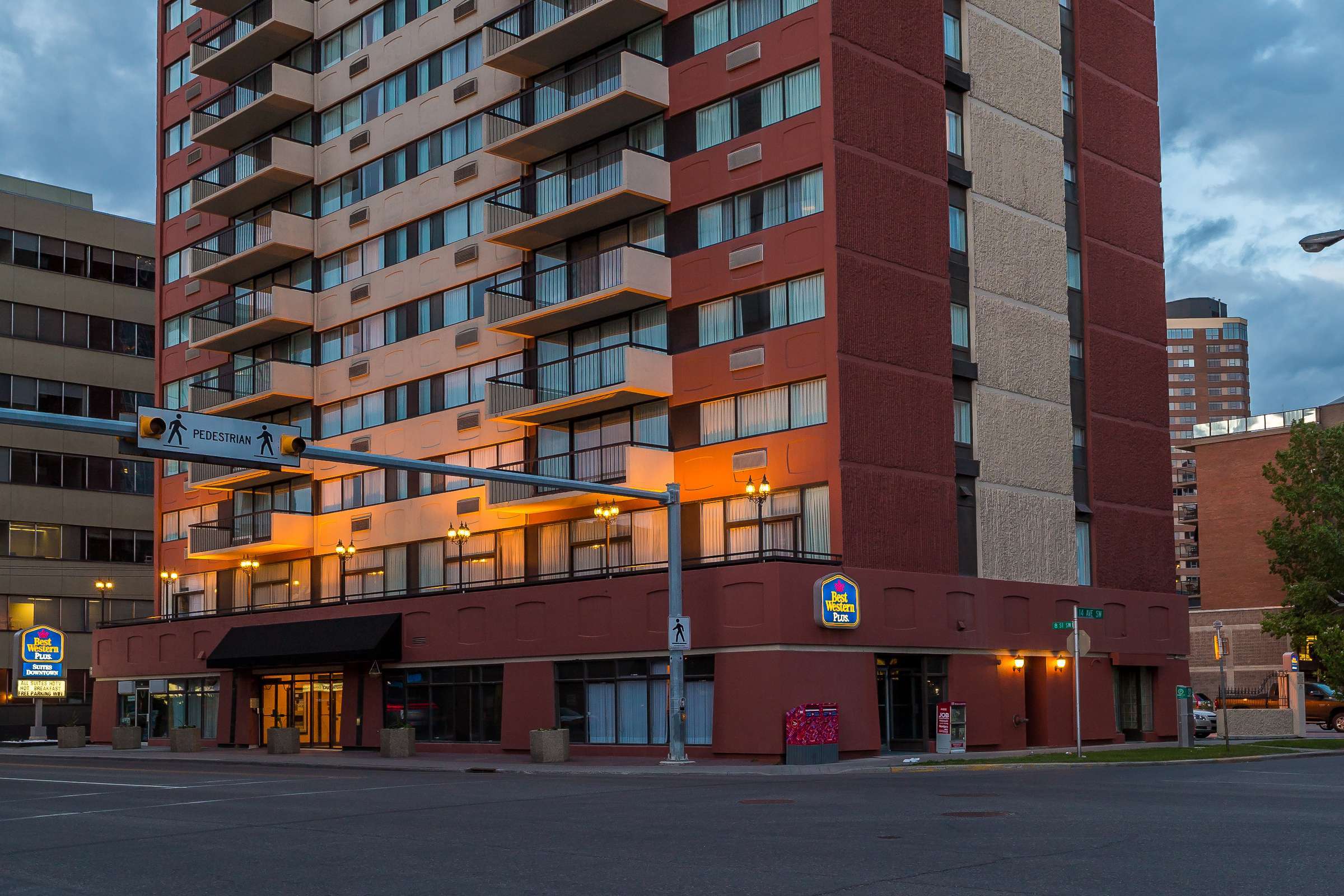 Best Western Plus Suites Downtown