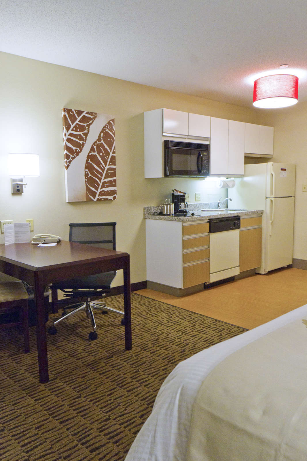 Hotel Hawthorn Suites by Wyndham Chicago Schaumburg photo 2