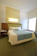 Hotel SpringHill Suites CVG South photo 2