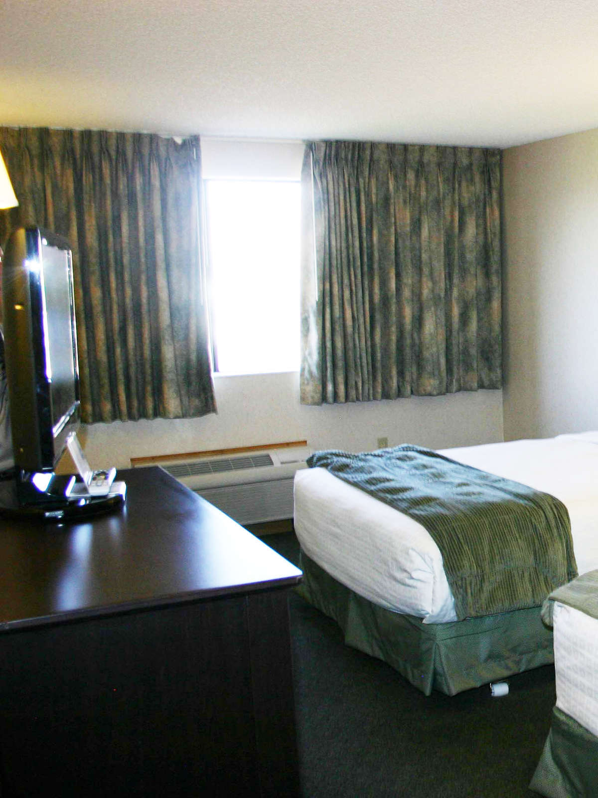 Hotel Crystal Inn Hotel & Suites Cedar City photo 5