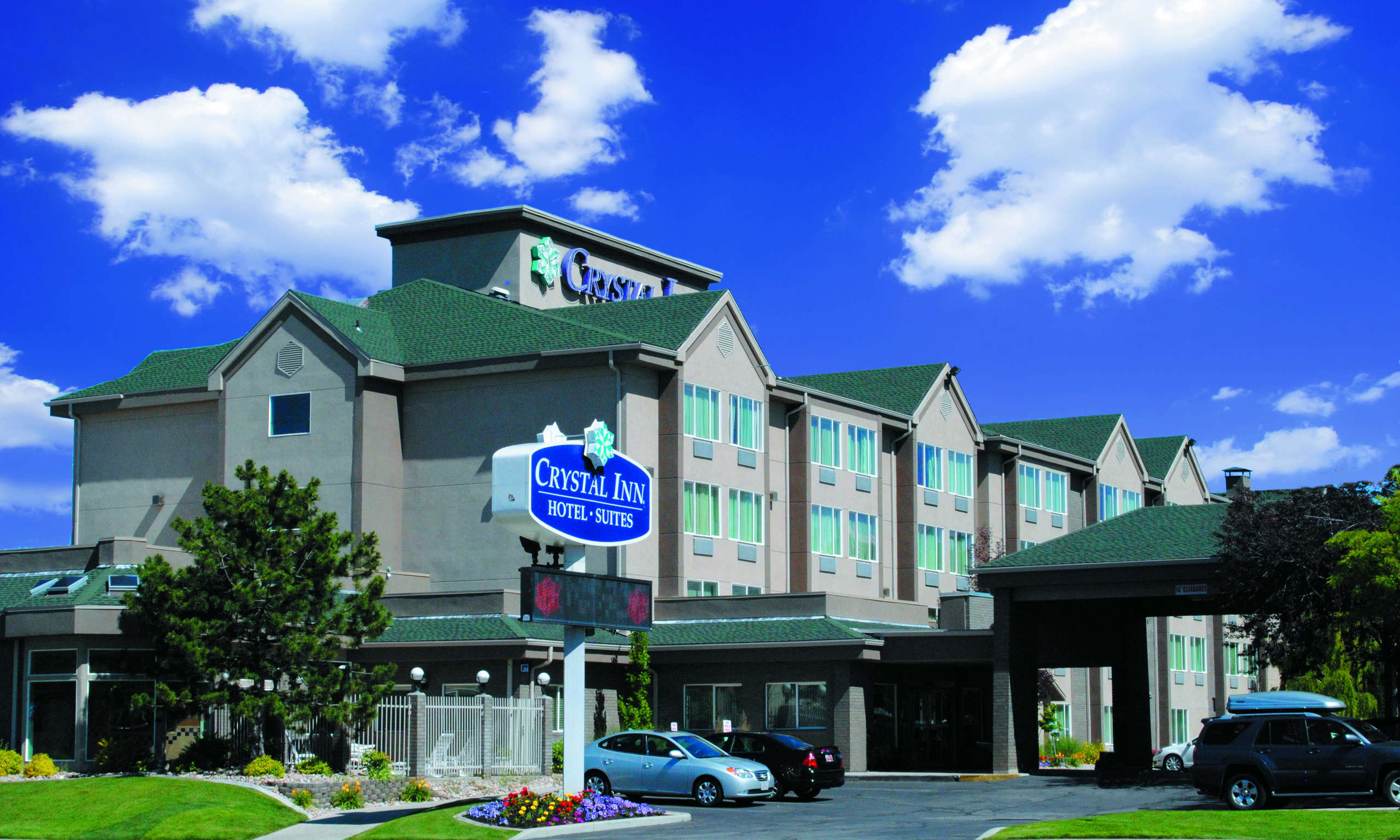 Crystal Inn Hotel & Suites