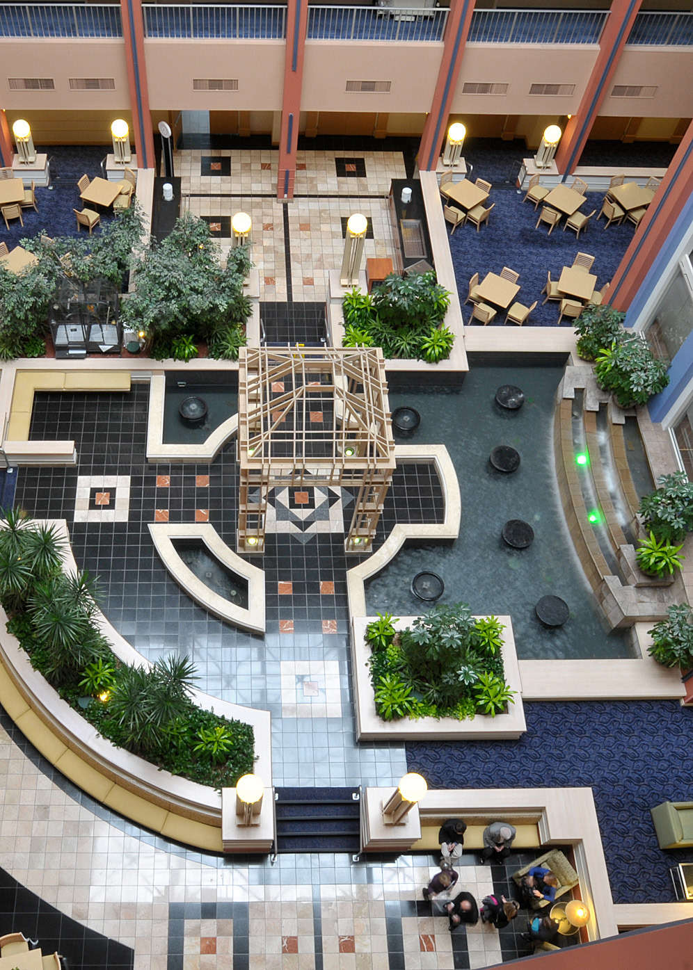 Hotel Embassy Suites RiverCenter photo 2