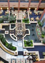 Hotel Embassy Suites RiverCenter photo 2