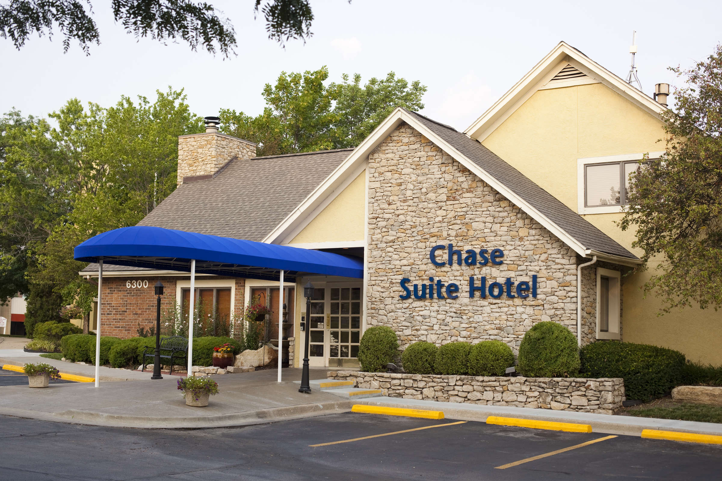 Chase Suite Hotel Overland Park