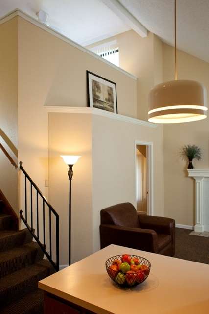 Hotel Chase Suite Hotel KC Airport photo 5