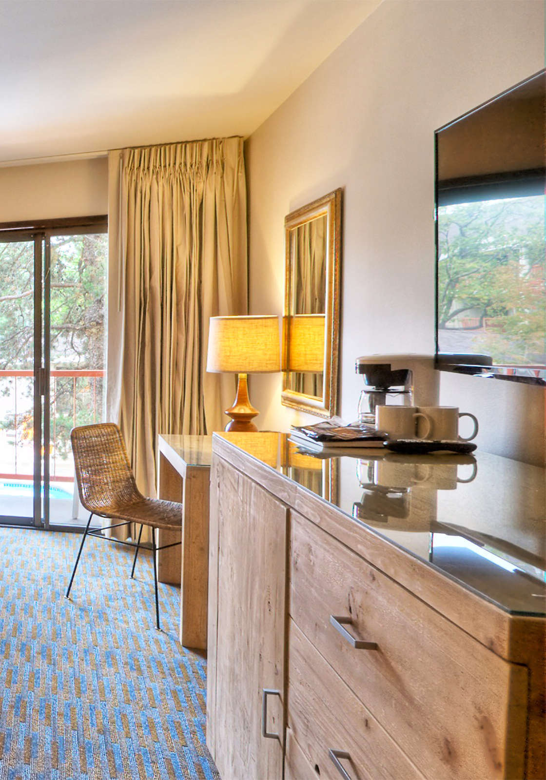 Hotel Ashland Hills Hotel & Suites photo 4