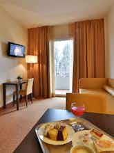Hotel Regal Hotel & Apartments photo 5
