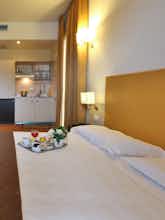 Hotel Regal Hotel & Apartments photo 1