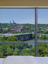 Hotel Le Meridien Arlington photo 2