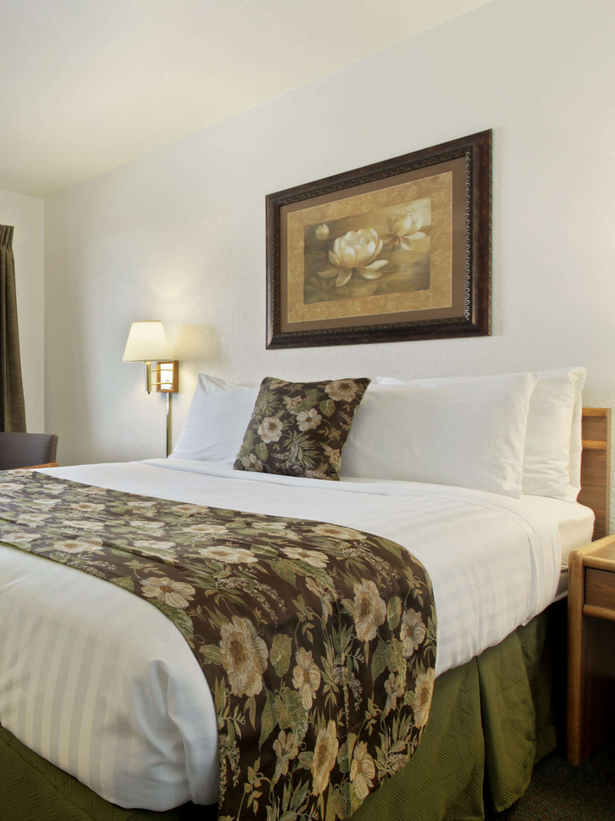 Hotel Super 8 Fort Bragg photo 1