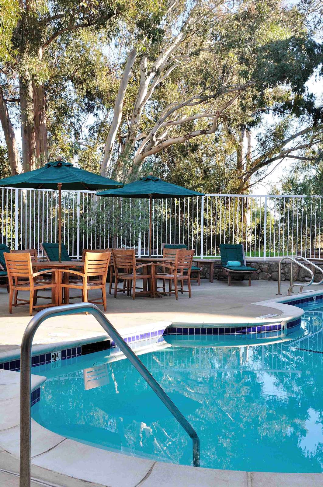 Hotel River Terrace Inn, A Noble House Hotel photo 2