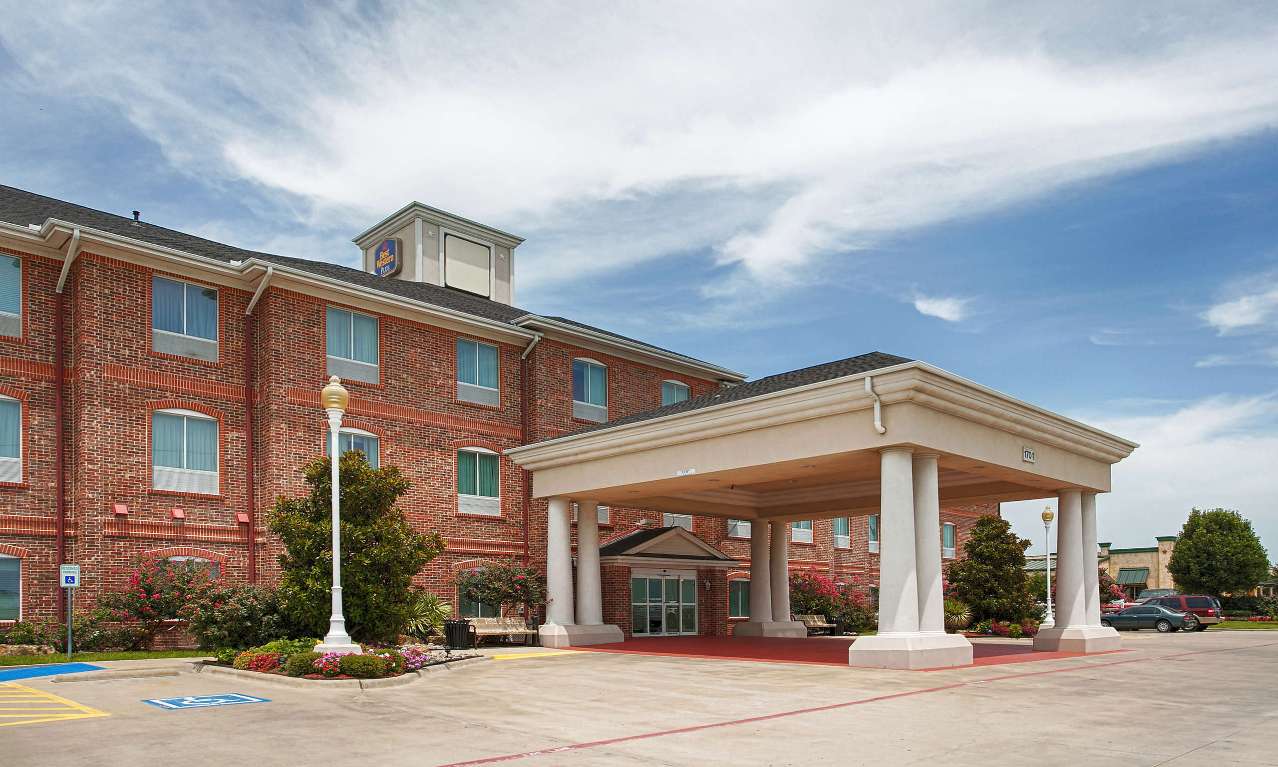 Best Western Plus Waxahachie Inn & Suites