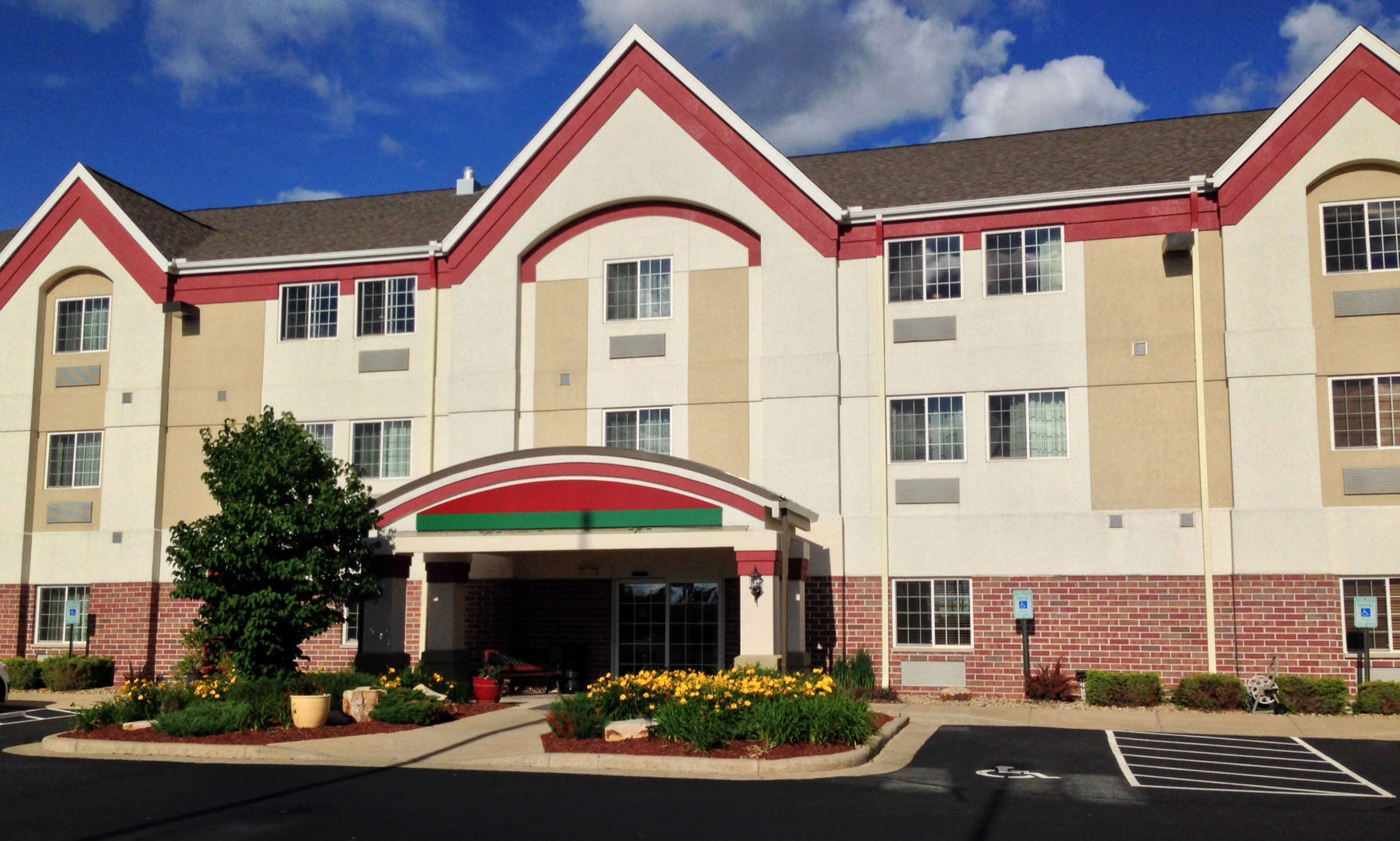 Best Western Plus Wausau-Rothschild Hotel