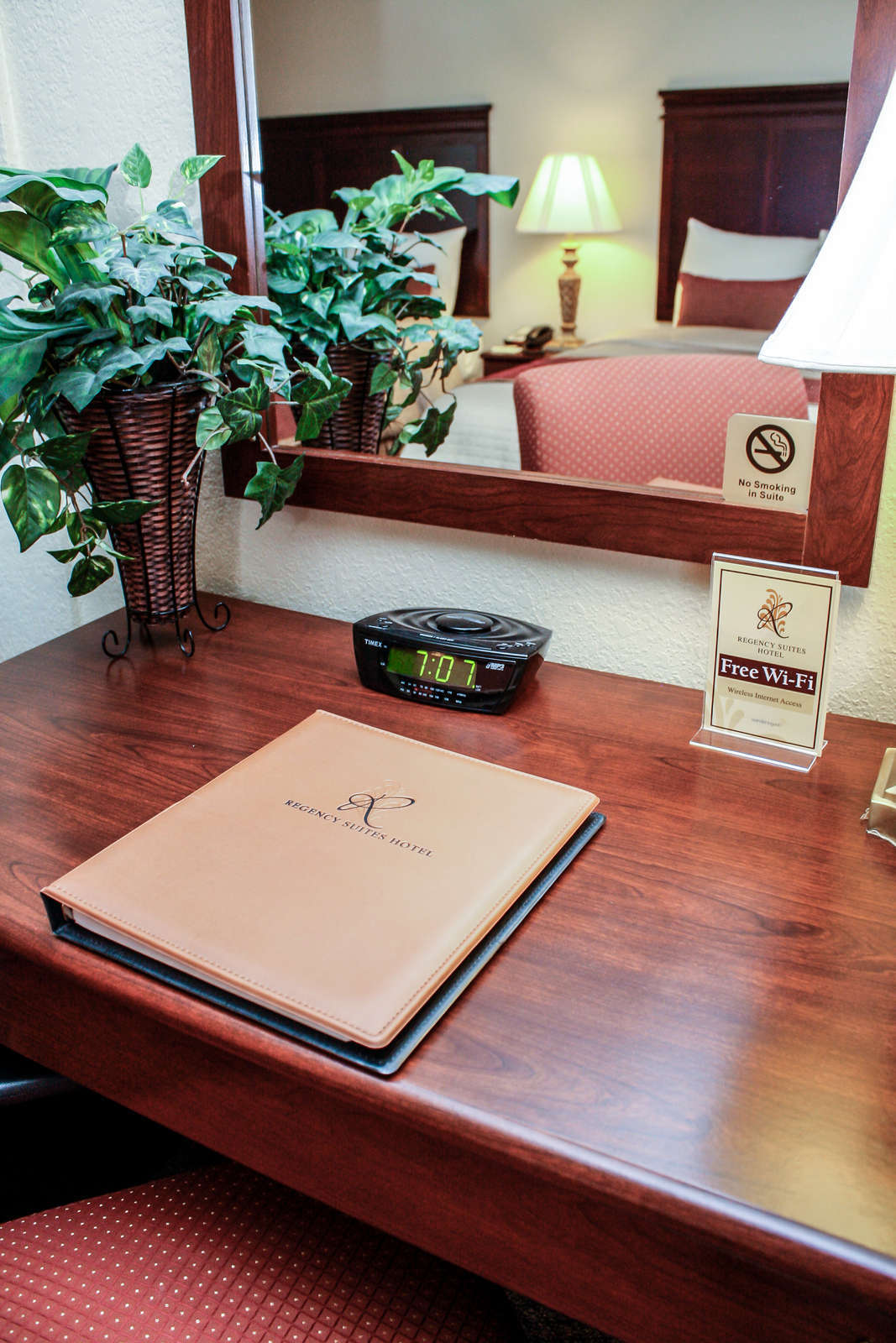 Hotel Regency Suites Midtown Atlanta photo 5