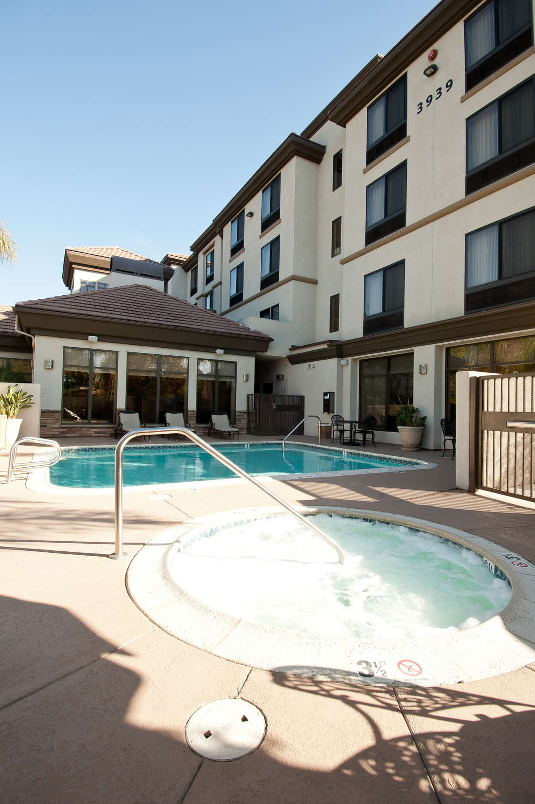 Hotel Hilton Garden Inn Del Mar photo 2