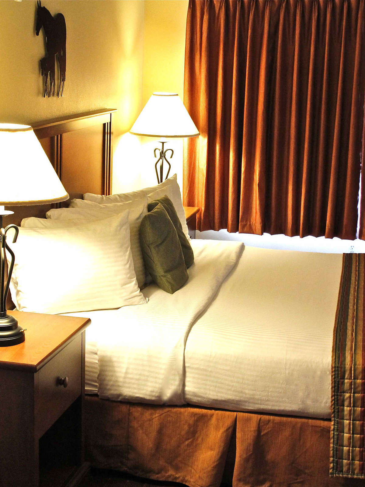 Hotel AmericInn Fargo South 45th photo 4