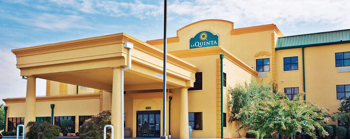 La Quinta Inn & Suites Knoxville/Strawberry Plains