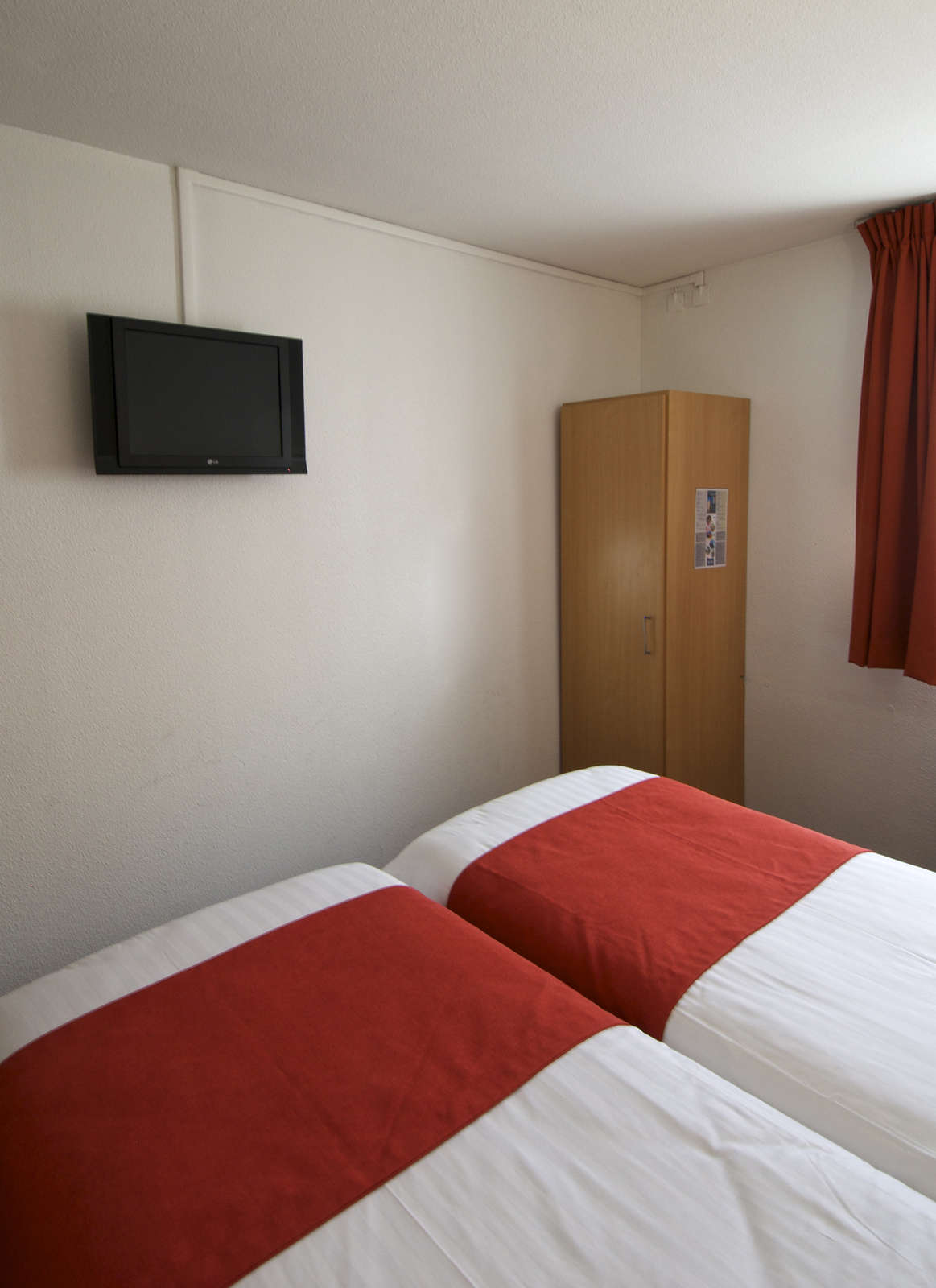 Hotel Kyriad Centre Port photo 4