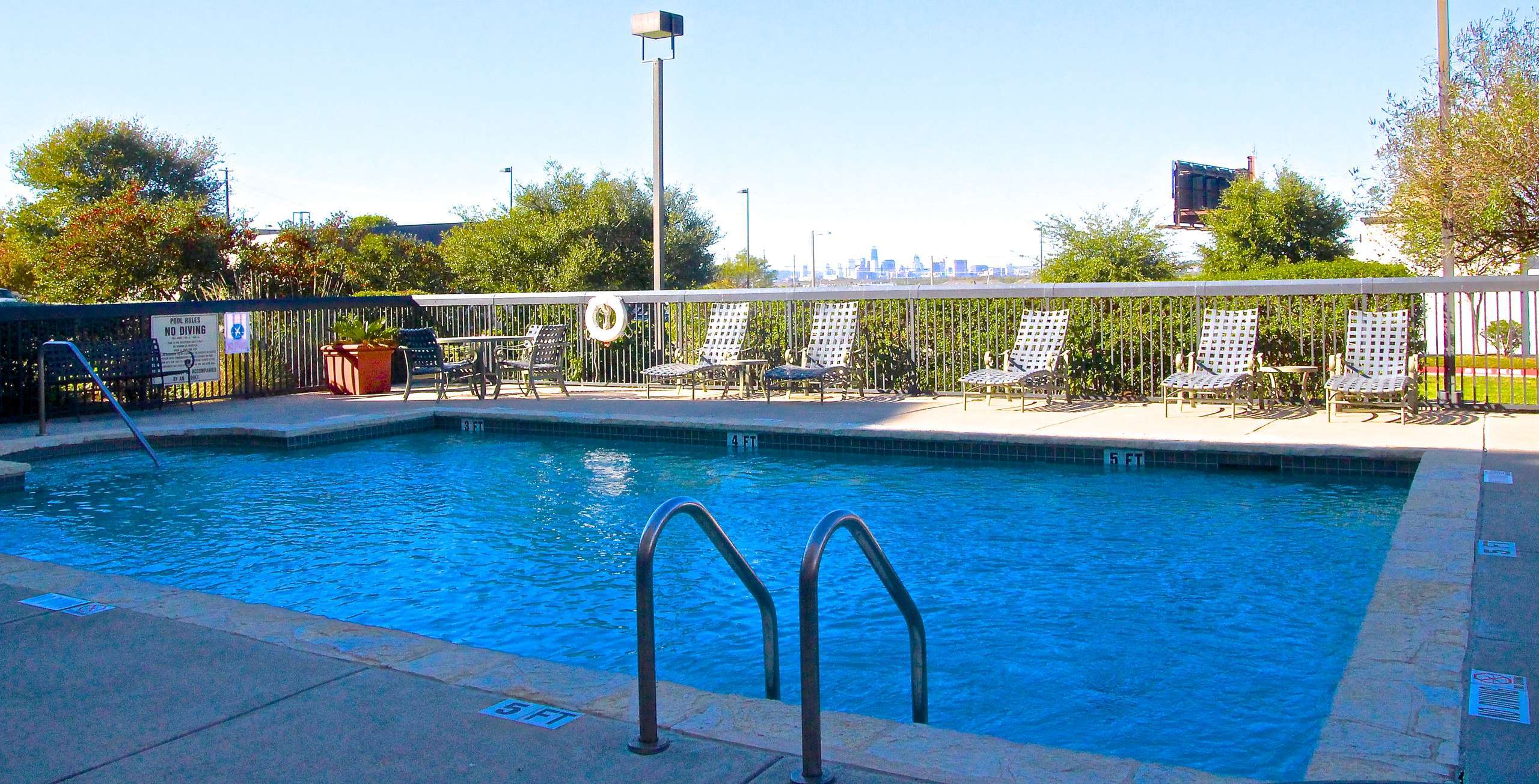 Hotel Hampton Inn & Suites Austin Airport photo 1