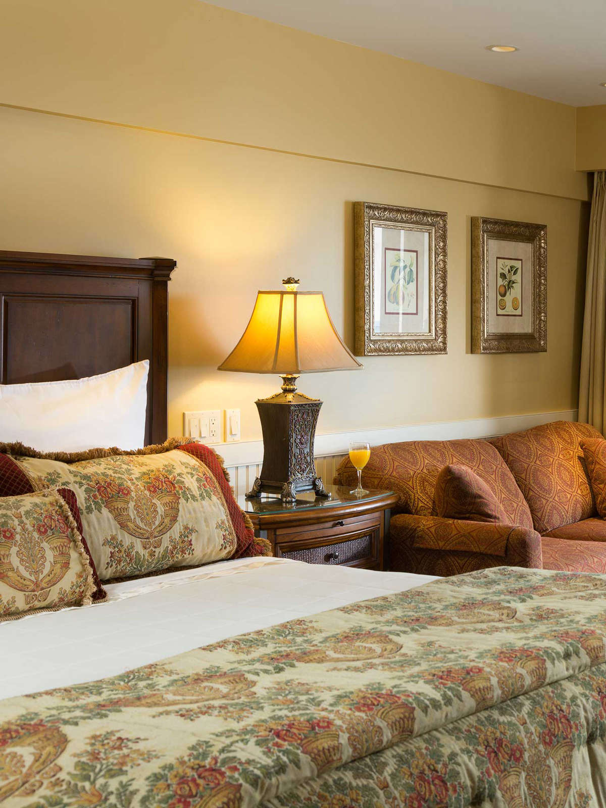 Hotel Grand Harbor Inn photo 2