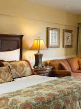 Hotel Grand Harbor Inn photo 2