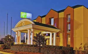 Holiday Inn Express & Suites NASHVILLE-I-40&I-24(SPENCE LN)