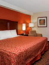 Hotel Ramada Niagara Falls/Fallsview photo 1