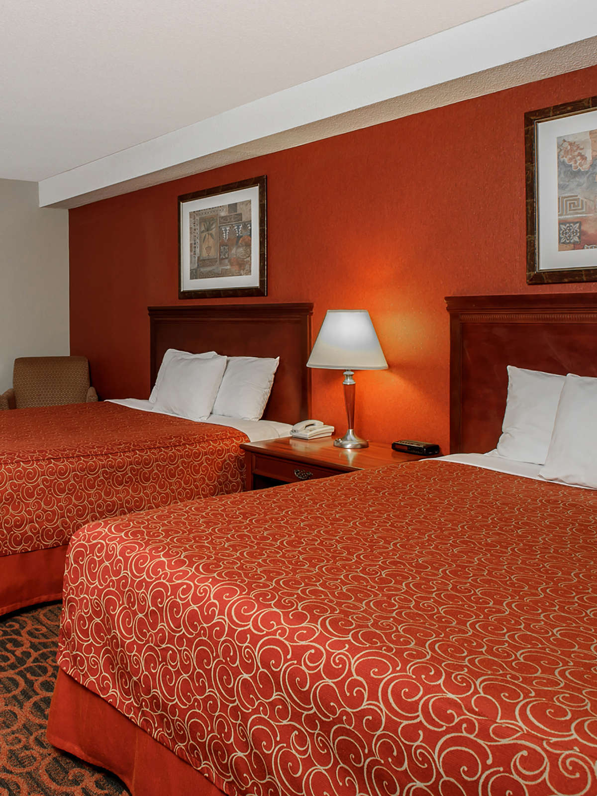 Hotel Ramada Niagara Falls/Fallsview photo 2