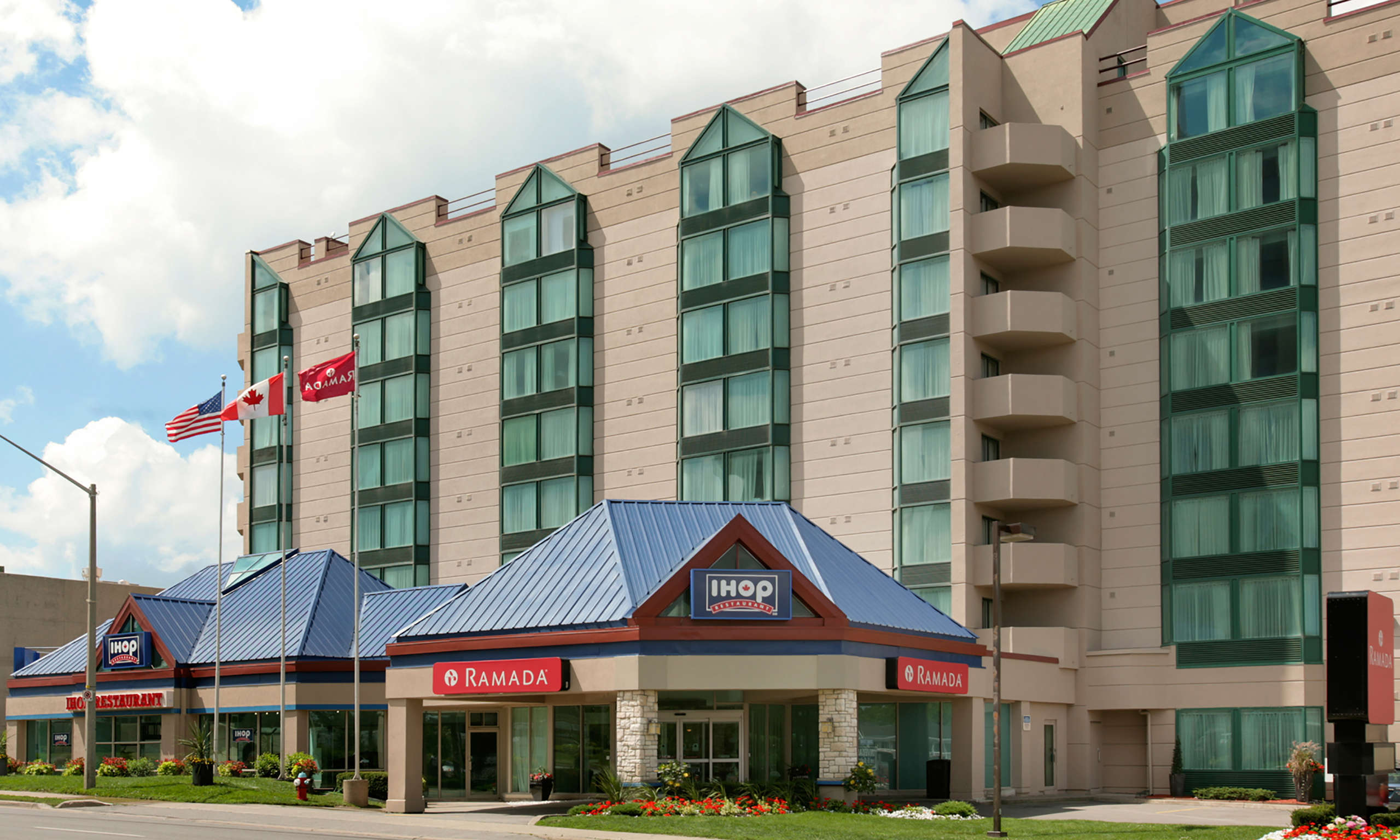 Ramada Niagara Falls/Fallsview