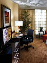 Hotel Bloomington Normal Marriott Hotel and Conference Center photo 3