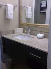 Hotel Staybridge Suites Columbus Airport photo 2