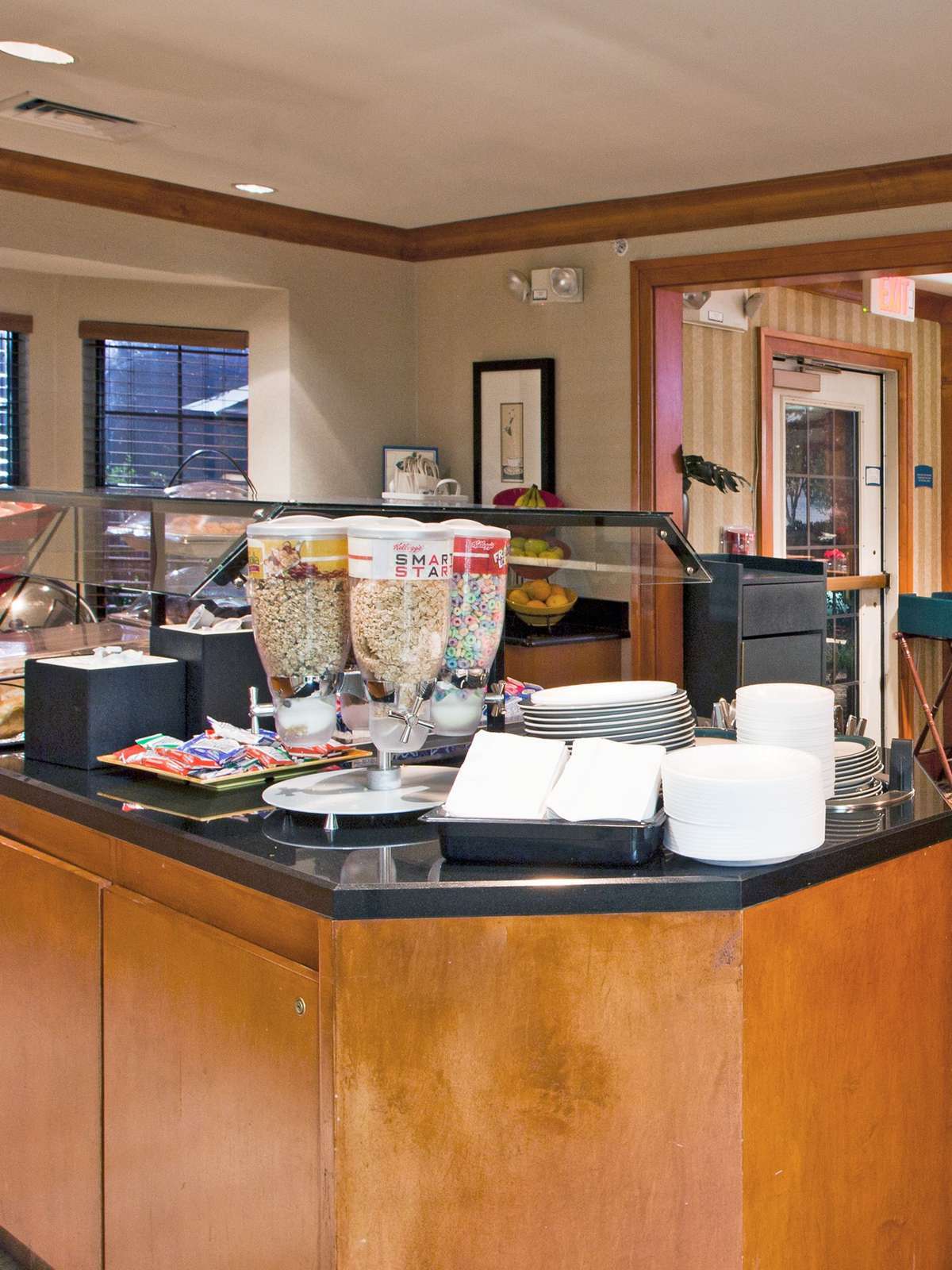 Hotel Staybridge Suites Detroit Utica photo 5