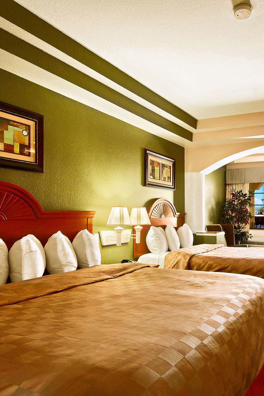 Hotel Days Inn and Suites Houston Hobby Airport photo 4