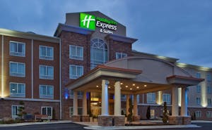 Holiday Inn Express & Suites ATLANTA ARPT WEST - CAMP CREEK