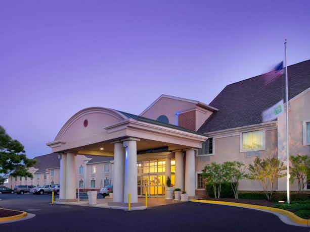 Holiday Inn Express Hotel & Suites ANNAPOLIS