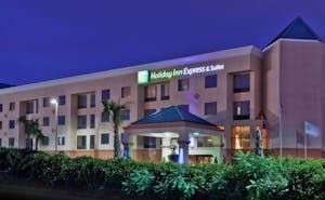 Holiday Inn Express & Suites LAWRENCEVILLE
