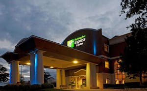 Holiday Inn Express & Suites CEDAR PARK (NW AUSTIN)