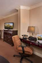 Hotel Ayres Inn & Suites Ontario Mills Mall photo 4