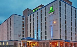 Holiday Inn Express NASHVILLE DOWNTOWN CONF CTR