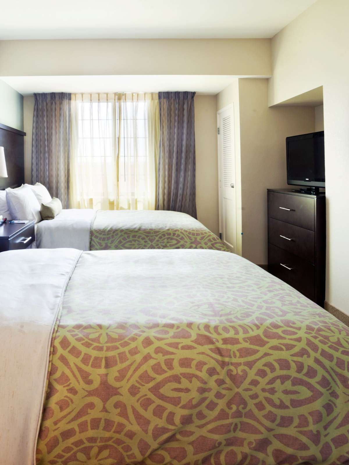 Hotel Staybridge Suites San Antonio Stone Oak photo 2