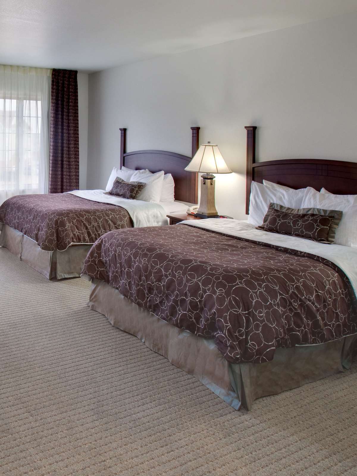 Hotel Staybridge Suites Rockford photo 1