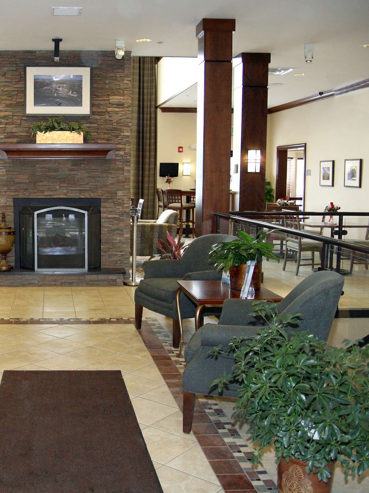 Hotel Staybridge Suites Rochester University photo 4