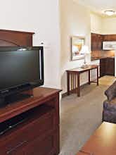 Hotel Staybridge Suites Oklahoma City Quail Springs photo 2